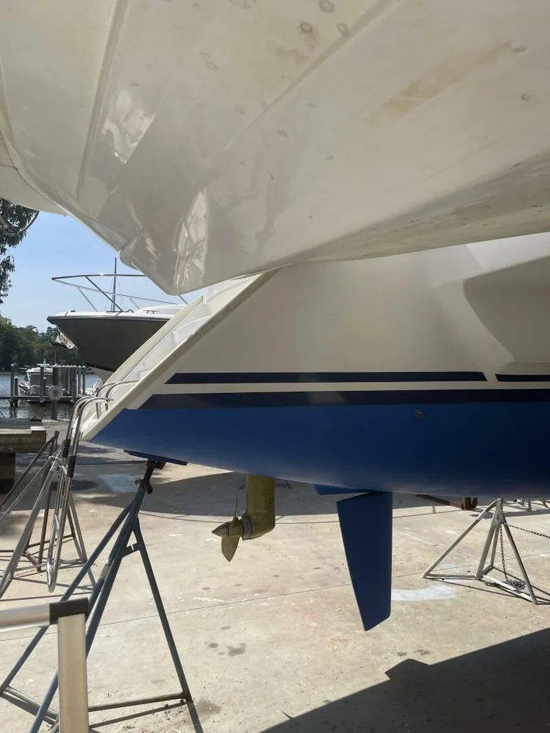 Slide: The Image of Lagoon 380 2004 - 5392915