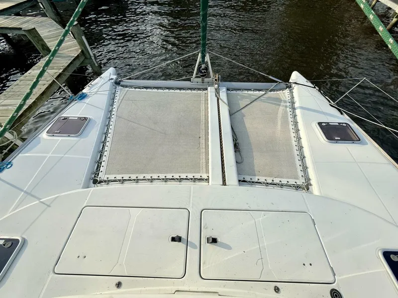 Slide: The Image of Lagoon 380 2004 - 5392892