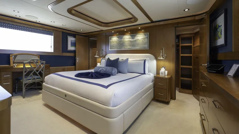 Slide: The Image of 2014-Westport-40M-Yacht-For-Sale-Bahamas.jpg - 5394915