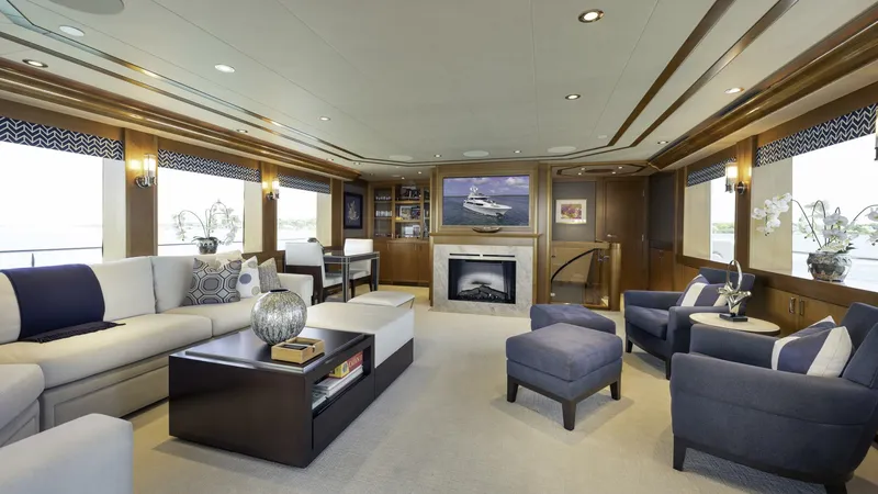 Slide: The Image of 2014-Westport-40M-Yacht-For-Sale-Bahamas.jpg - 5394944