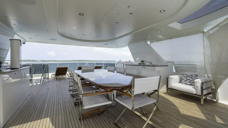 Slide: The Image of 2014-Westport-40M-Yacht-For-Sale-Bahamas.jpg - 5394641