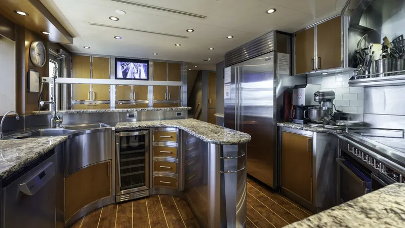 Slide: The Image of 2014-Westport-40M-Yacht-For-Sale-Bahamas.jpg - 5394650