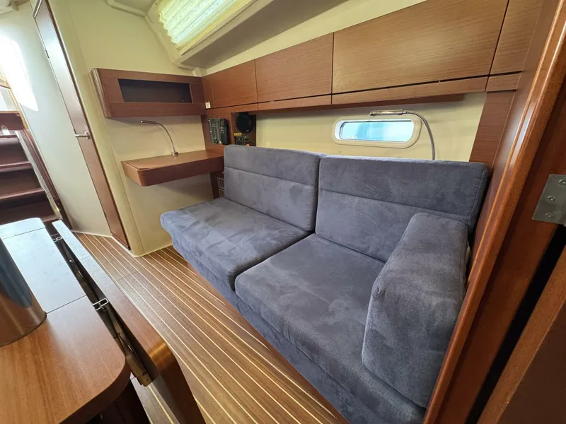 Slide: The Image of Hanse 348 2018 - 5395244