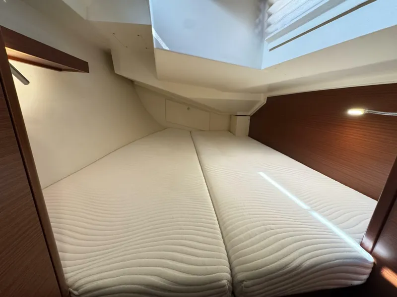 Slide: The Image of Hanse 348 2018 - 5395212