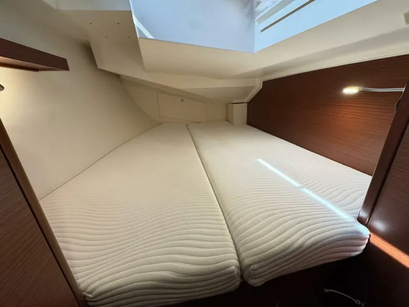 Slide: The Image of Hanse 348 2018 - 5395213