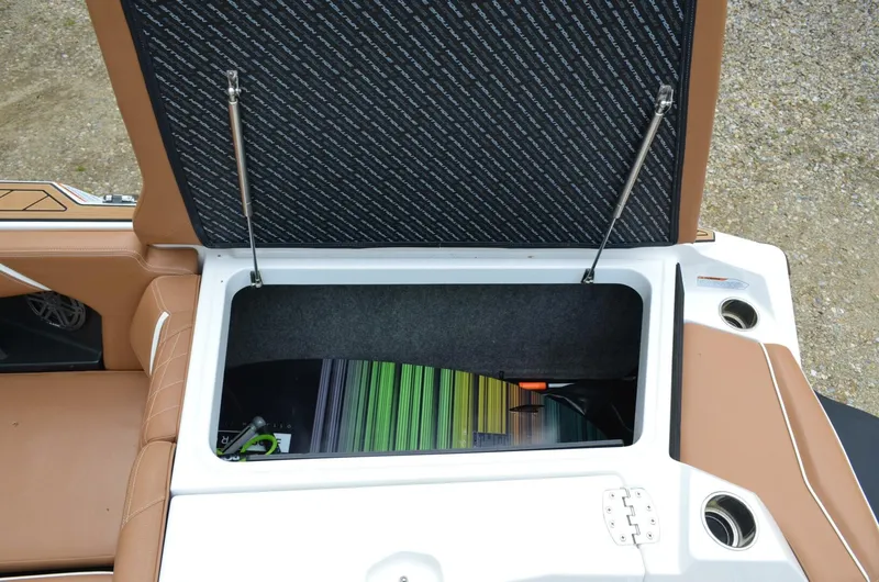 Slide: The Image of Nautique Super Air S23 2023 - 5399444