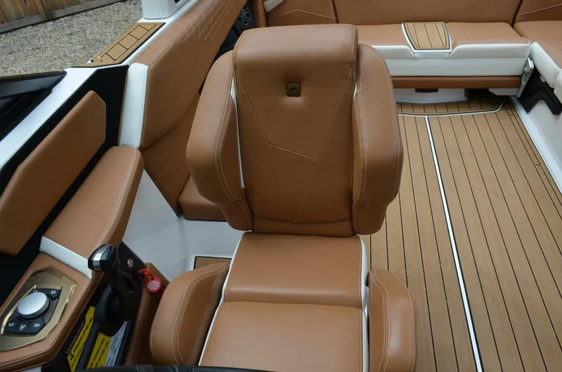 Slide: The Image of Nautique Super Air S23 2023 - 5399453