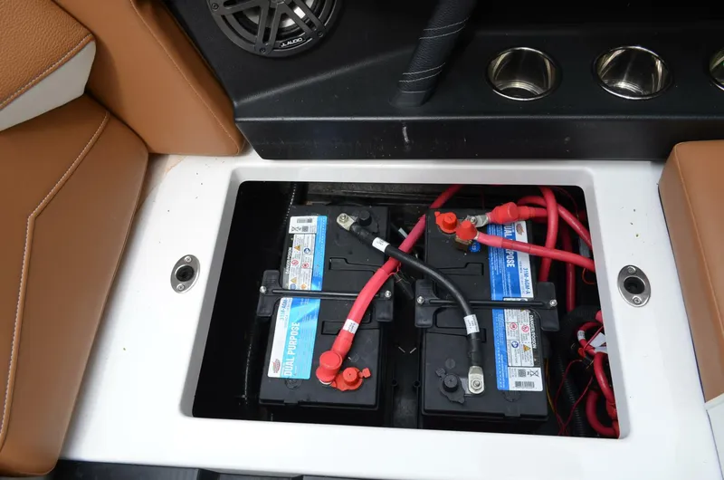 Slide: The Image of Nautique Super Air S23 2023 - 5399469