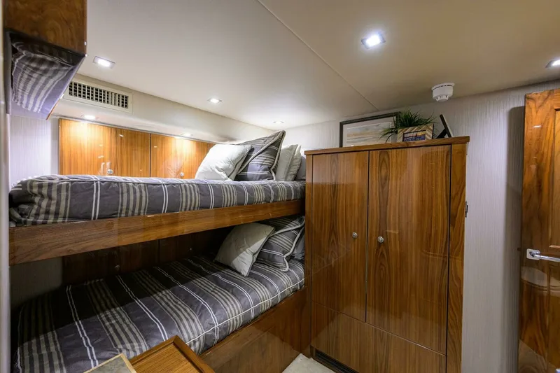 Slide: The Image of Crew Stateroom - 7650770