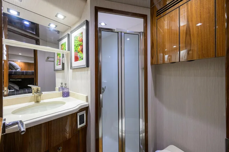 Slide: The Image of Crew Head - 5396943