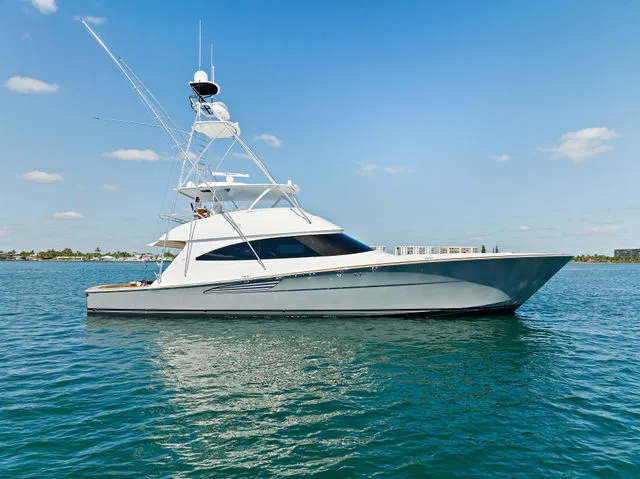Slide: The Image of Viking 72 Convertible 2021 - 54