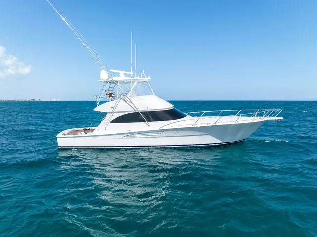 Slide: The Image of Viking 72 Convertible 2021 - 69