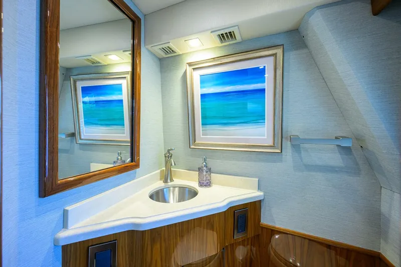 Slide: The Image of Day Head - 5396919