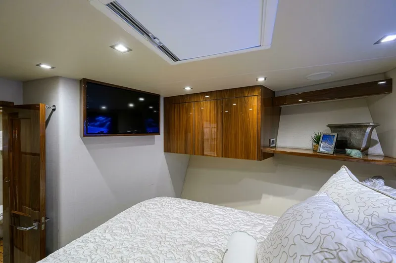 Slide: The Image of Forward Stateroom - 7650763
