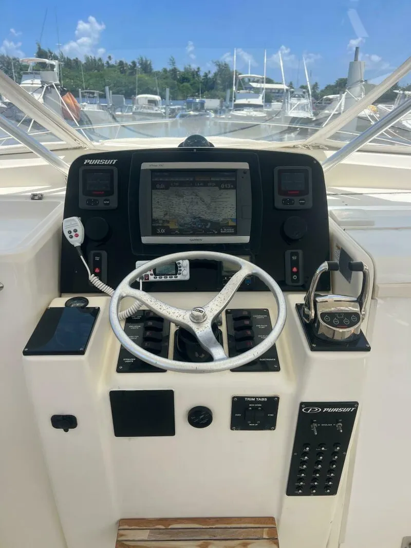 Slide: The Image of Pursuit 3000 Offshore Express 1997 - 5397397