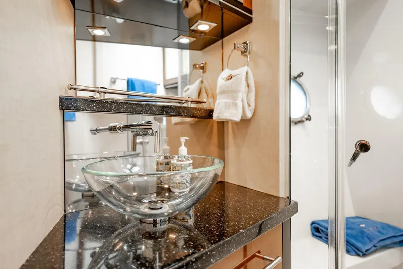 Slide: The Image of Marquis 500 Sport Coupe 2009 - 5496234