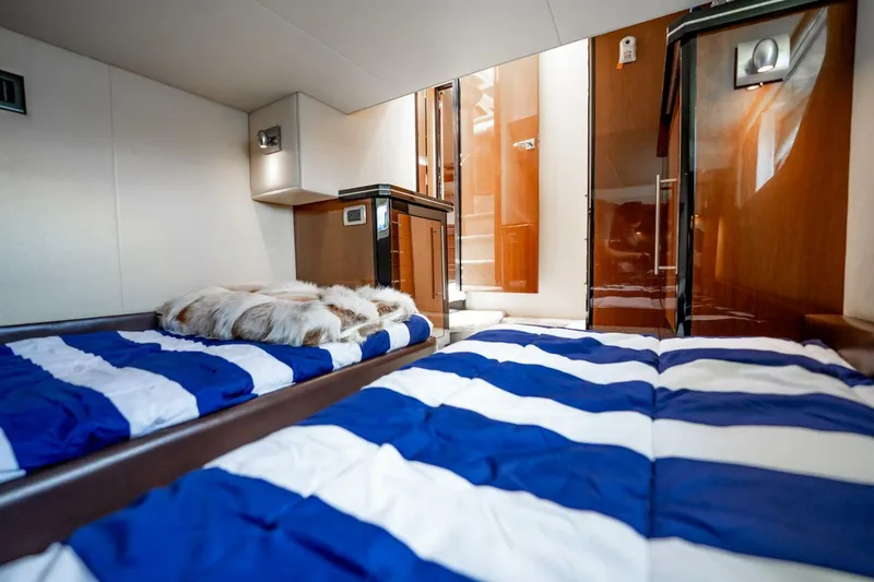 Slide: The Image of Marquis 500 Sport Coupe 2009 - 5496241