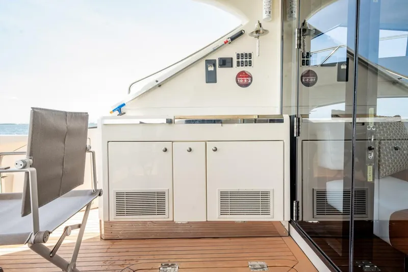 Slide: The Image of Marquis 500 Sport Coupe 2009 - 5496289