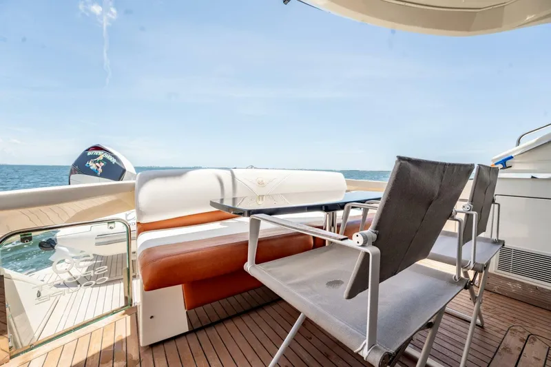 Slide: The Image of Marquis 500 Sport Coupe 2009 - 5496294