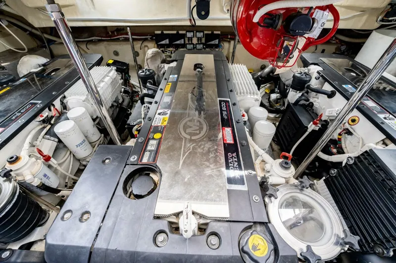 Slide: The Image of Marquis 500 Sport Coupe 2009 - 5496304