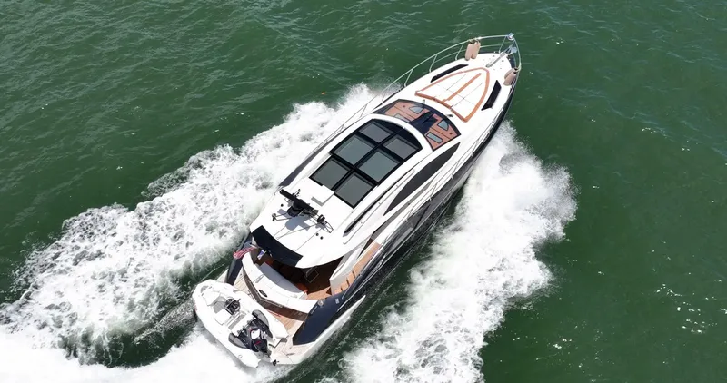 Slide: The Image of Marquis 500 Sport Coupe 2009 - 5496327