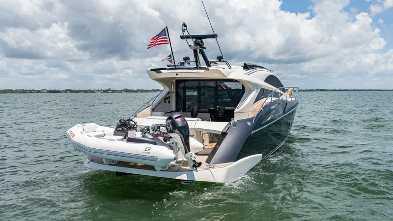 Slide: The Image of Marquis 500 Sport Coupe 2009 - 5496336