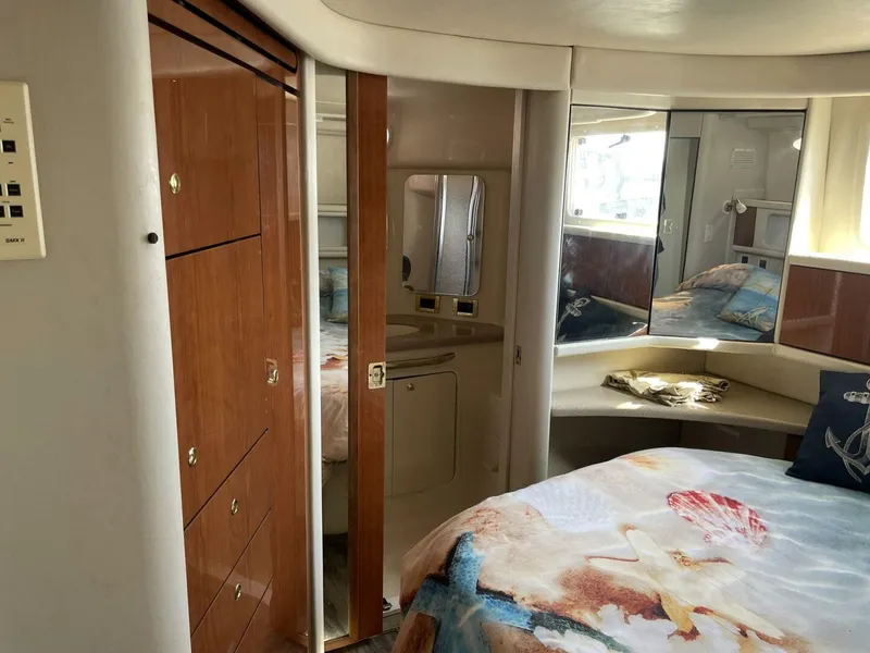 Slide: The Image of Sea Ray 370 Aft Cabin 1997 - 5435195
