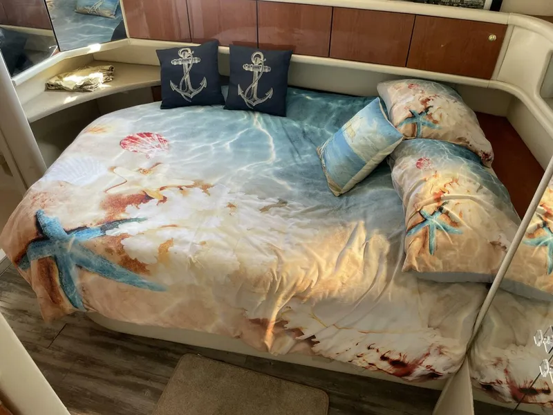 Slide: The Image of Sea Ray 370 Aft Cabin 1997 - 5435192