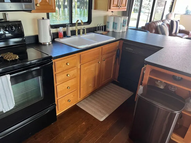 Slide: The Image of Sumerset 75 Luxury Houseboat 2002 - 5587283