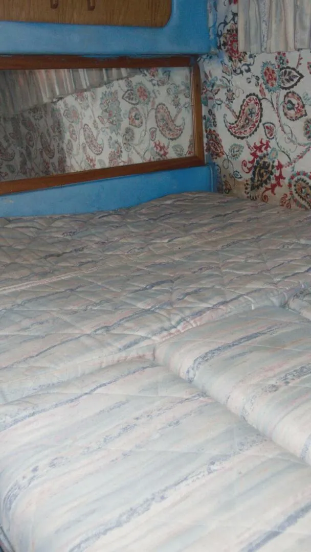 Slide: The Image of Sea Ray 39 1990 - 5398492