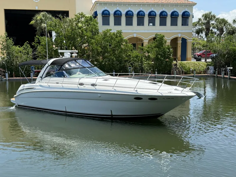 The Image of Sea Ray 380 Sundancer 2003 - 5399028