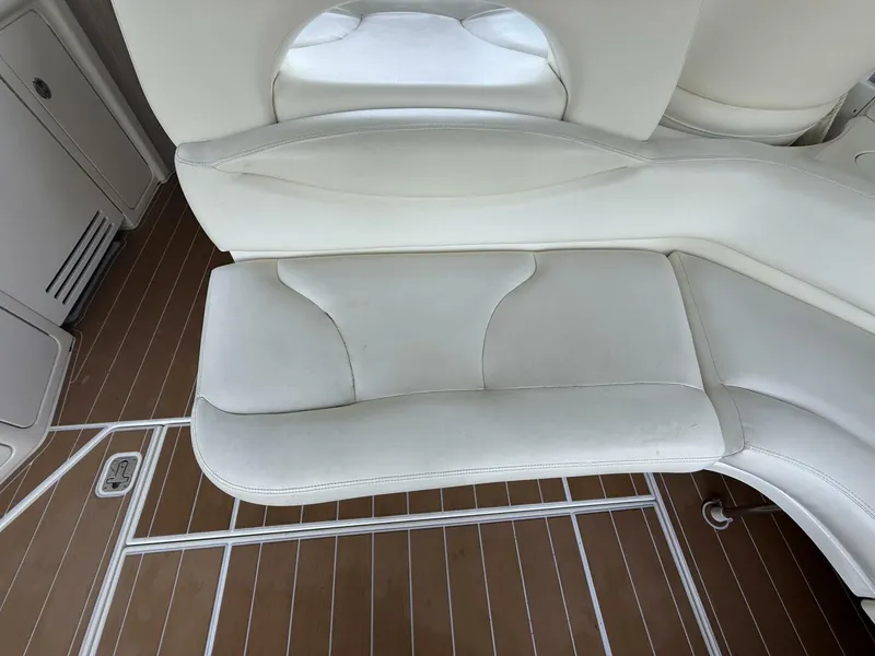 Slide: The Image of Sea Ray 380 Sundancer 2003 - 5399331