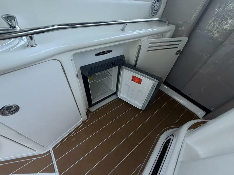 Slide: The Image of Sea Ray 380 Sundancer 2003 - 5399355