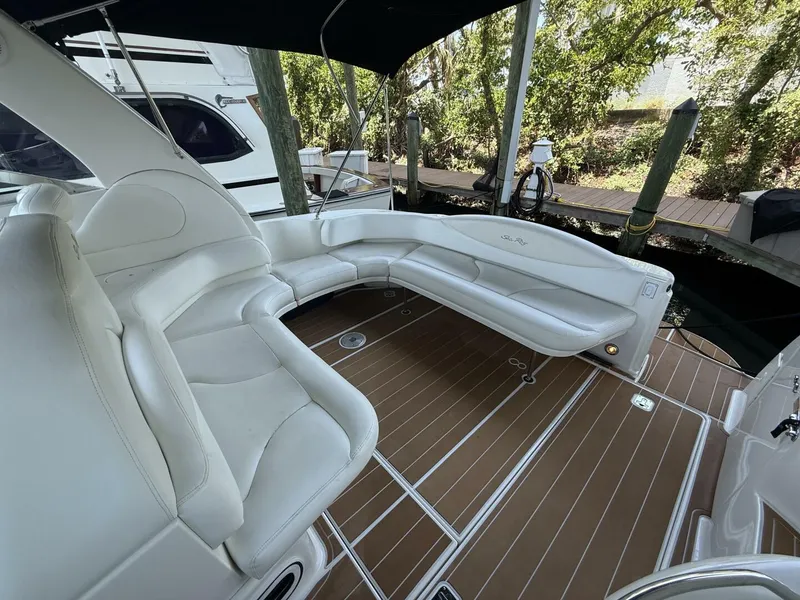 Slide: The Image of Sea Ray 380 Sundancer 2003 - 5399361