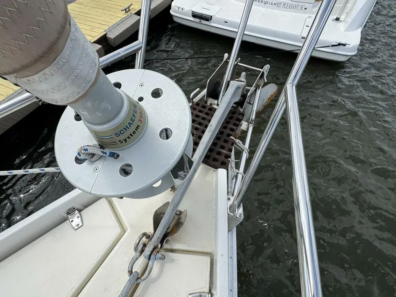 Slide: The Image of Amel Mango 52 1980 - 5399781