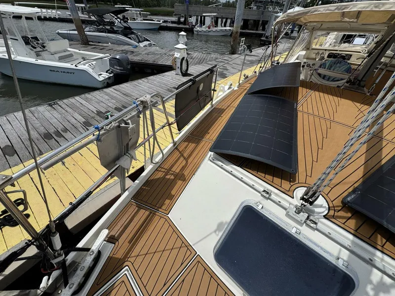 Slide: The Image of Amel Mango 52 1980 - 5399787