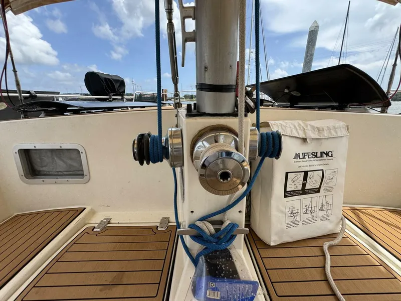 Slide: The Image of Amel Mango 52 1980 - 5399794