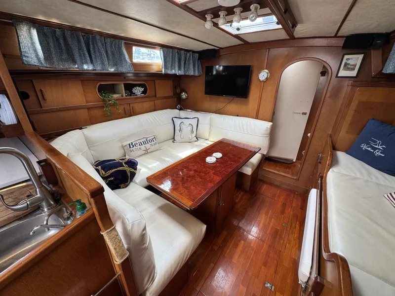 Slide: The Image of Amel Mango 52 1980 - 5399804