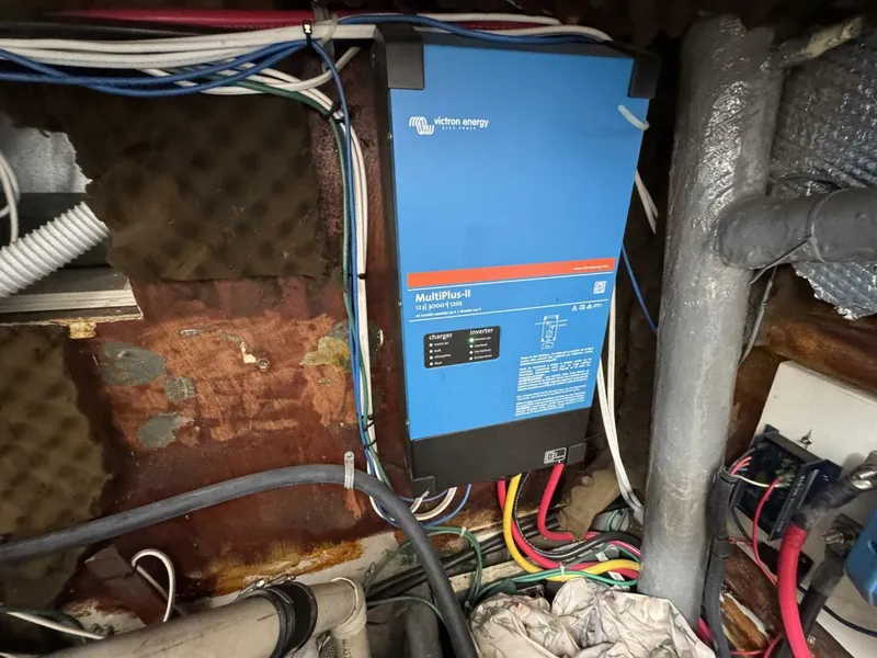 Slide: The Image of Amel Mango 52 1980 - 5399825