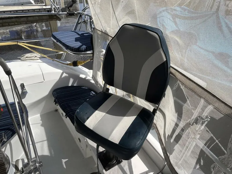 Slide: The Image of Catalina 42 MK II 1999 - 5401845