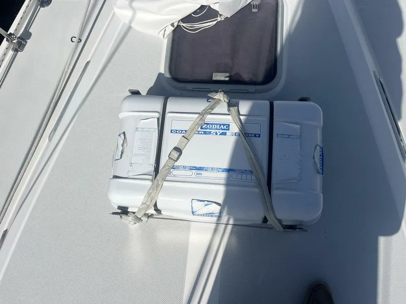 Slide: The Image of Catalina 42 MK II 1999 - 5401864