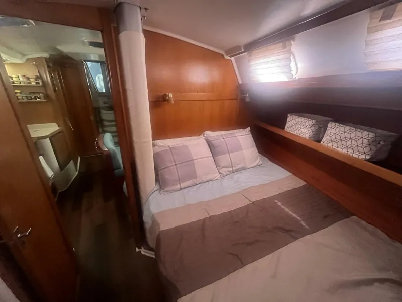 Slide: The Image of Catalina 42 MK II 1999 - 5401882