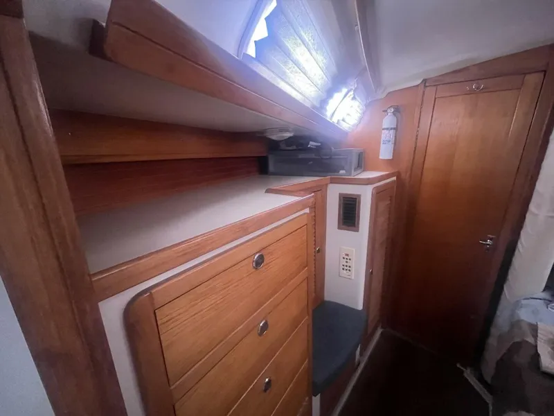 Slide: The Image of Catalina 42 MK II 1999 - 5401883