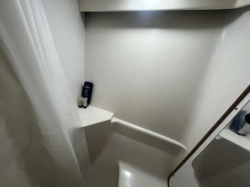 Slide: The Image of Catalina 42 MK II 1999 - 5401890