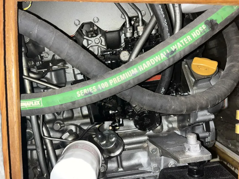 Slide: The Image of Catalina 42 MK II 1999 - 5401902