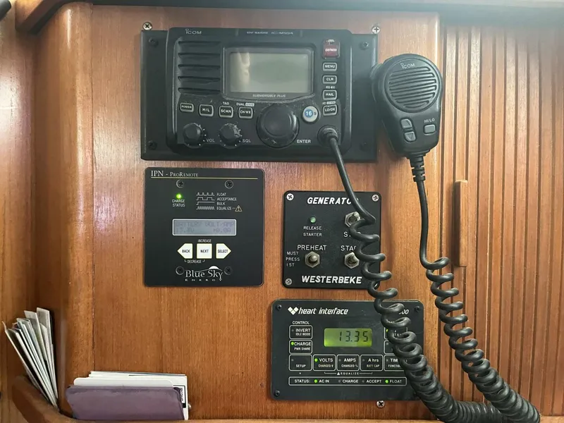 Slide: The Image of Catalina 42 MK II 1999 - 5401903