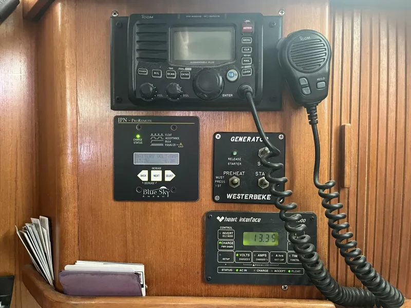 Slide: The Image of Catalina 42 MK II 1999 - 5401904