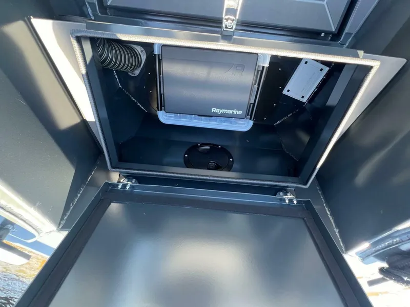 Slide: The Image of G-Force 8 2024 - 5402426