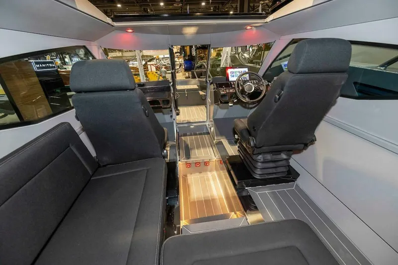 Slide: The Image of G-Force 8 2024 - 5402429