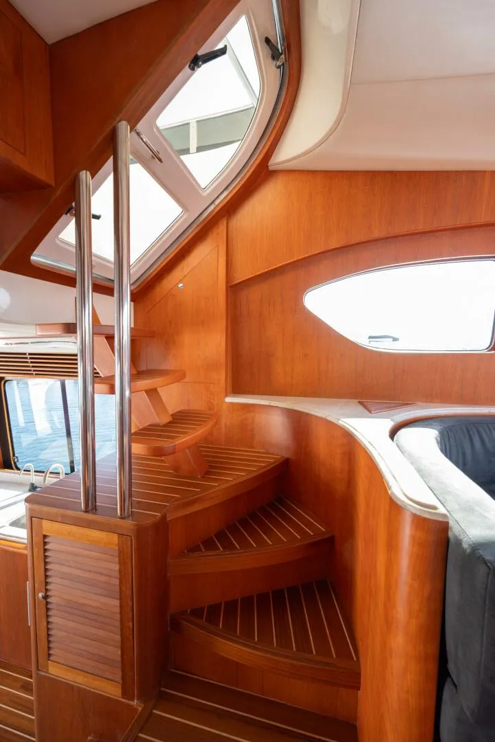 Slide: The Image of 2001 Mikelson 61 YF  - 5402978